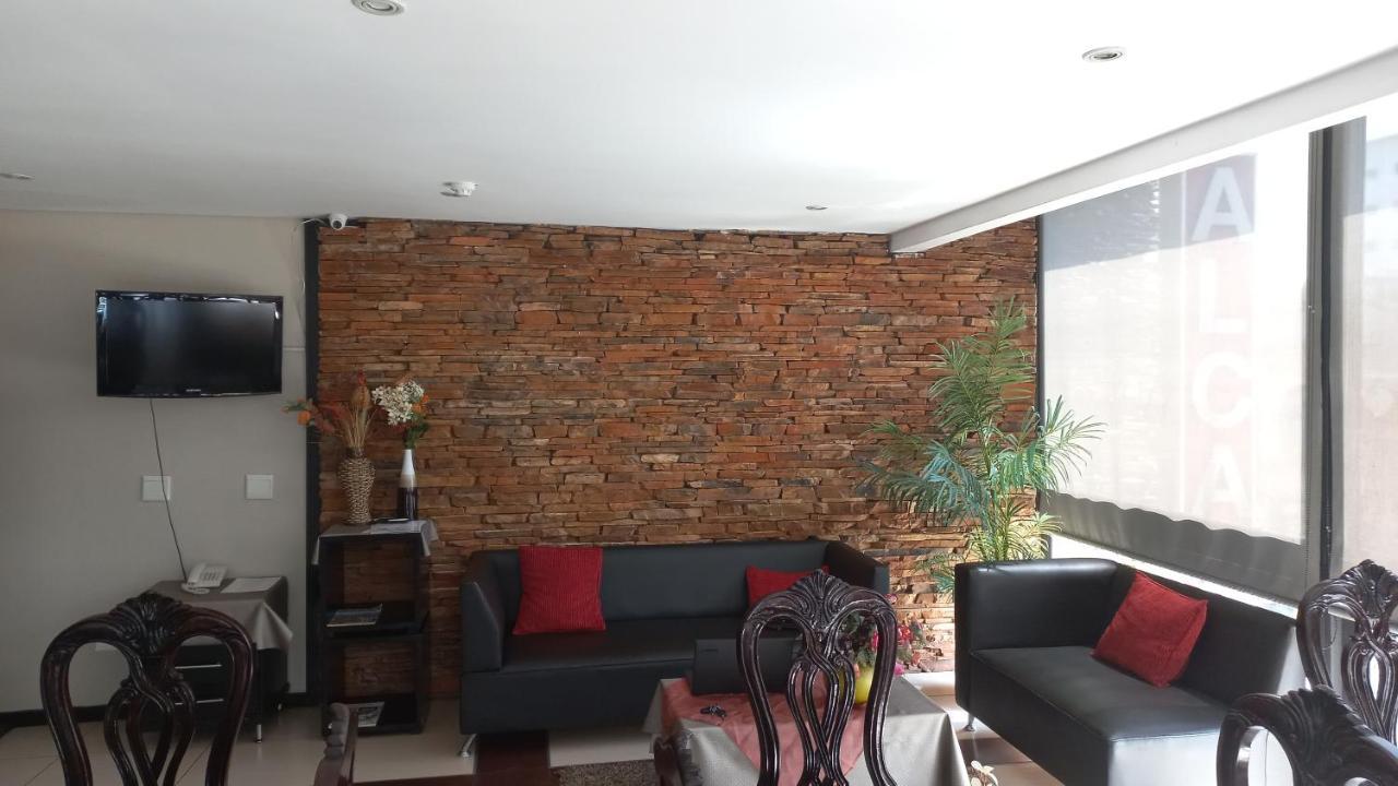 Alcazaba Lodges Johannesburgo Exterior foto